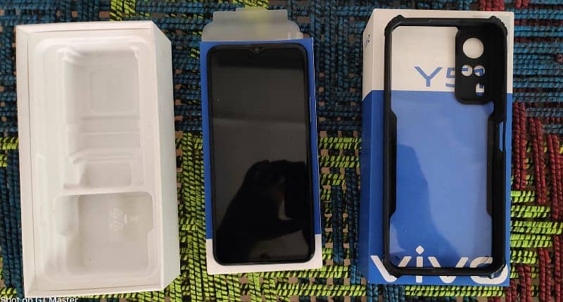 Vivo Y51s (8+128) Official PTA - Pack Set 3