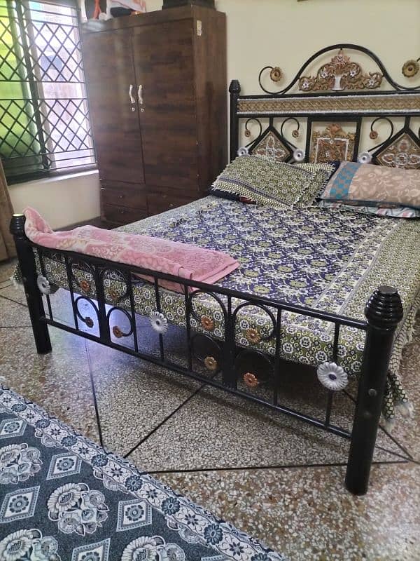 Iron bed for sale 4