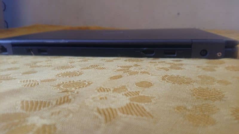 Dell Latitude E7450 | i5 5th Gen | 8 - 256 M2 4