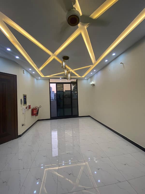 5 Marla Modern Beautiful House For Sale In D Block DHA Phase 6 Lahore 7