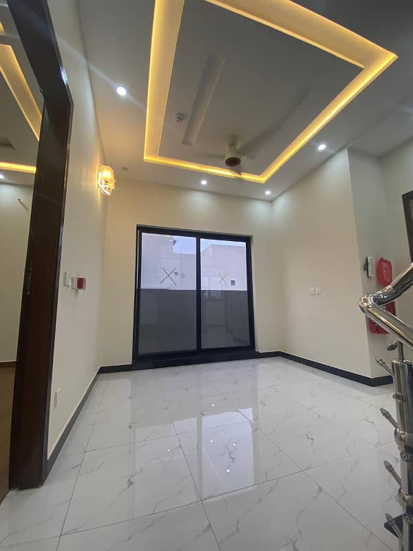 5 Marla Modern Beautiful House For Sale In D Block DHA Phase 6 Lahore 13