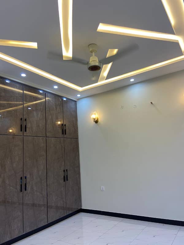 5 Marla Modern Beautiful House For Sale In D Block DHA Phase 6 Lahore 19