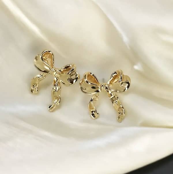 Elegant Metal Bowknot Stainless Steel 18K Golden Plated Earrings 1