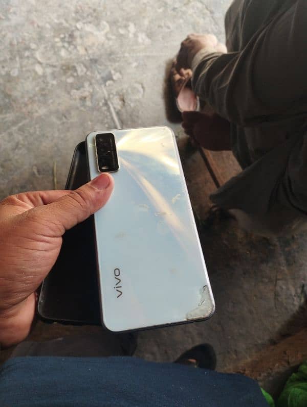 vivo y 20 used mobile penal break ha 4