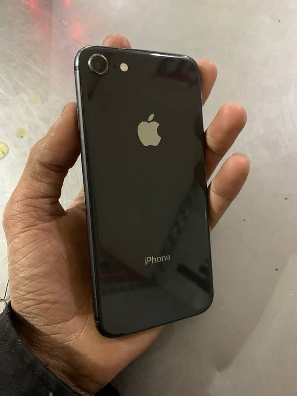 IPhone 8 non pta 3