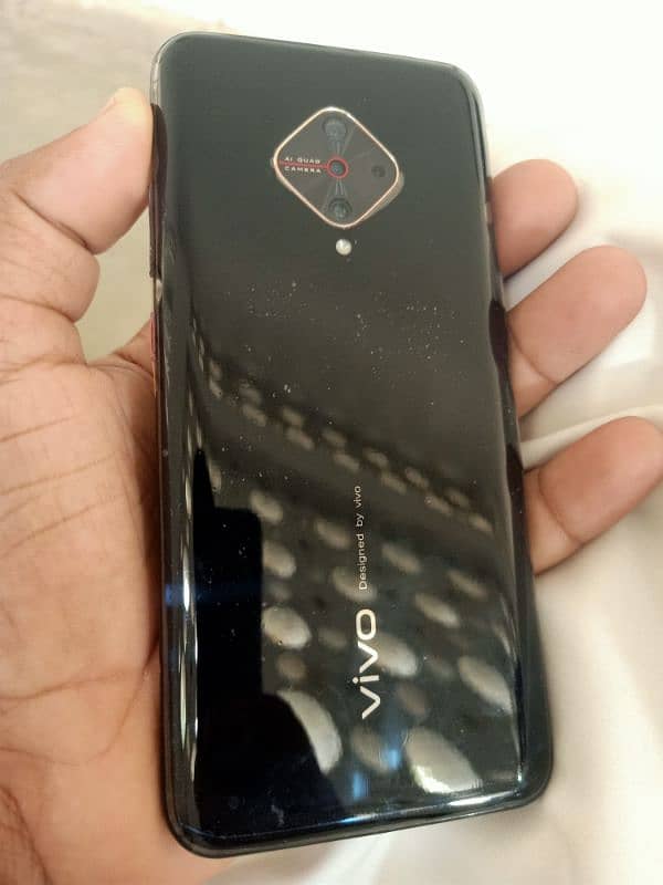 Vivo S1pro 1