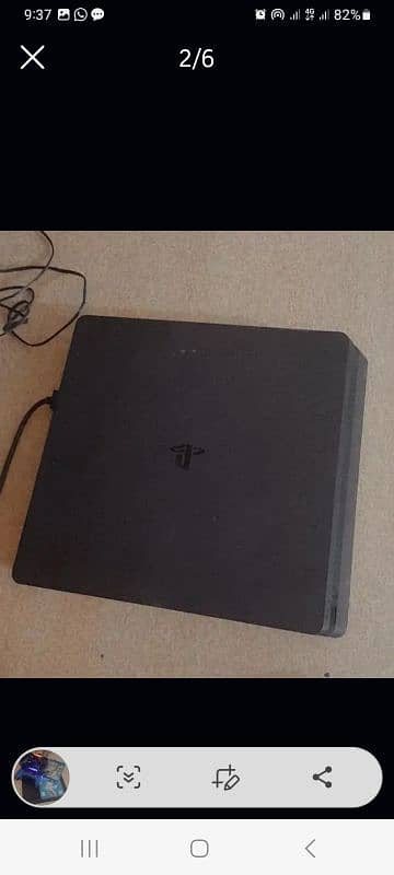 PlayStation 4 with 2 controllers 1