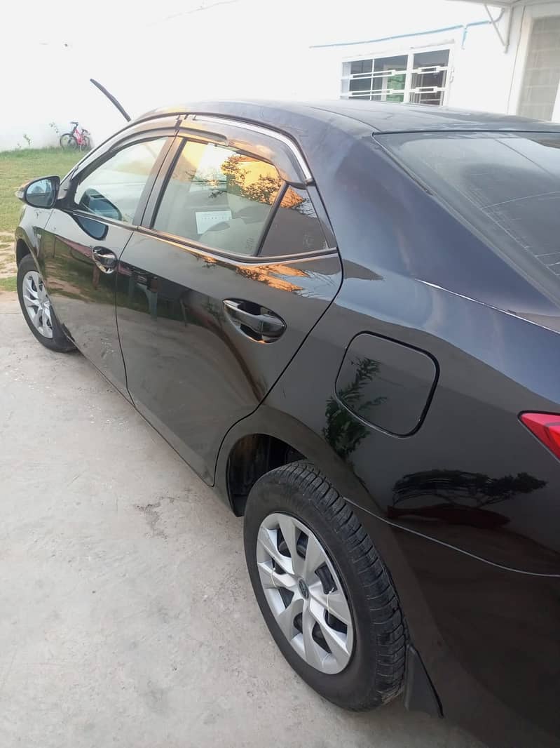 Toyota Corolla XLI 2016 12