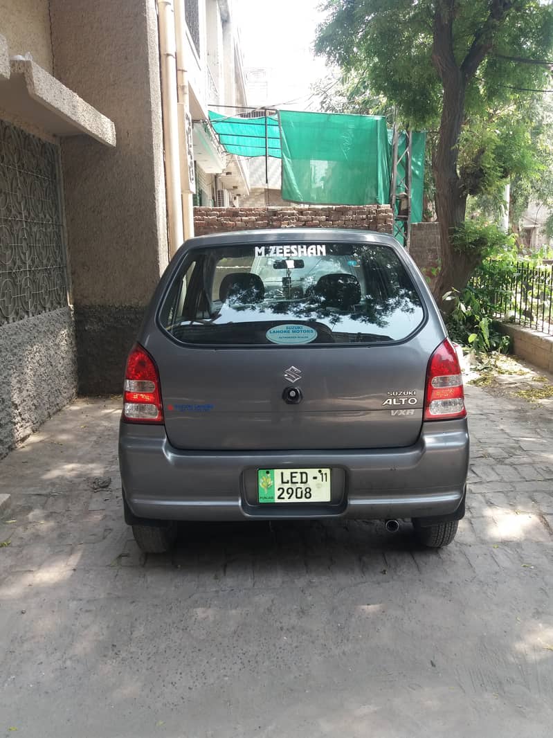 Pick and drop alto ac car for lahore office to home home to office 0