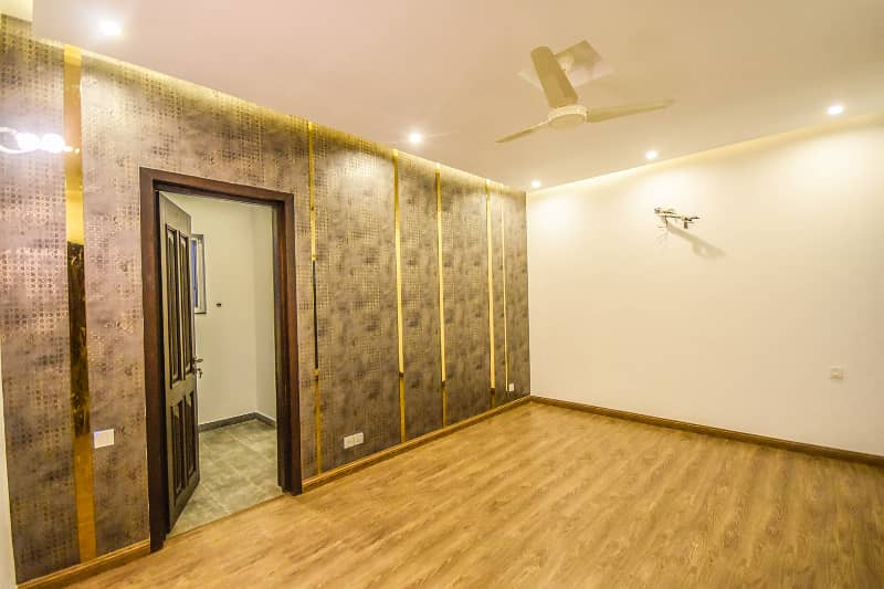 TASK EST OFFER 1 Kanal Designer House very Neat Clean HOT Location Very Reasonable Price In Phase 3 DHA 28