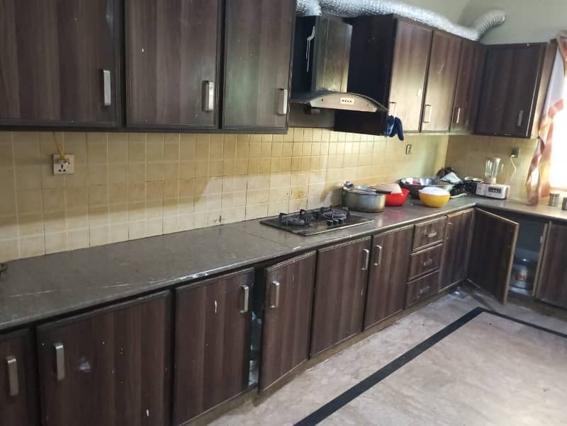 1 KANAL HOUSE FOR RENT IN DHA RAHBAR 11 0