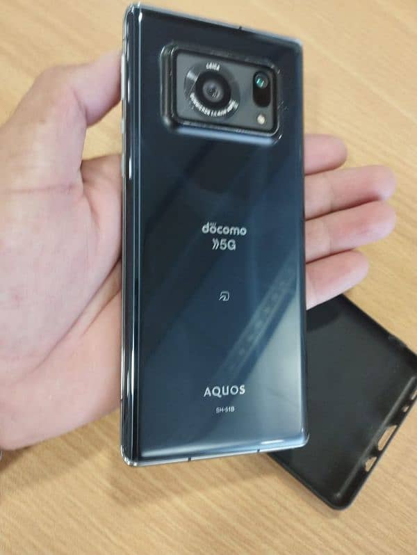 Aquos R6 fresh set 12 128 1