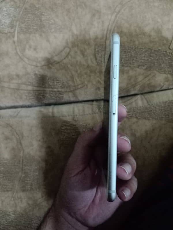 I want to sell my iphone 6s 3