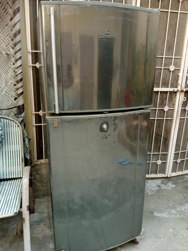 Dawlance refrigerator full ok urgent sale 0