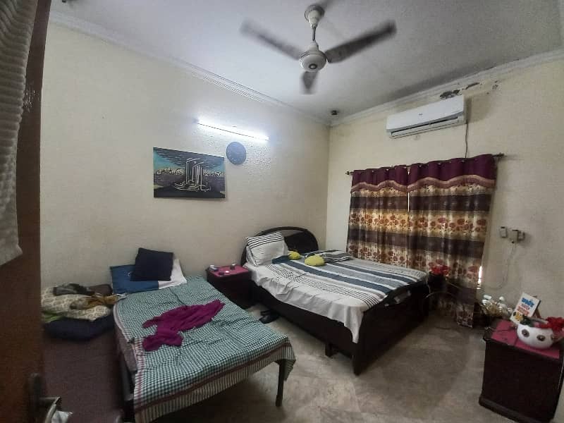 10 Marla Upper Portion Available For Rent In Abdalians Society 0