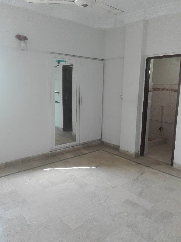 bassera tower three bed dd apartment for rent in johar 10