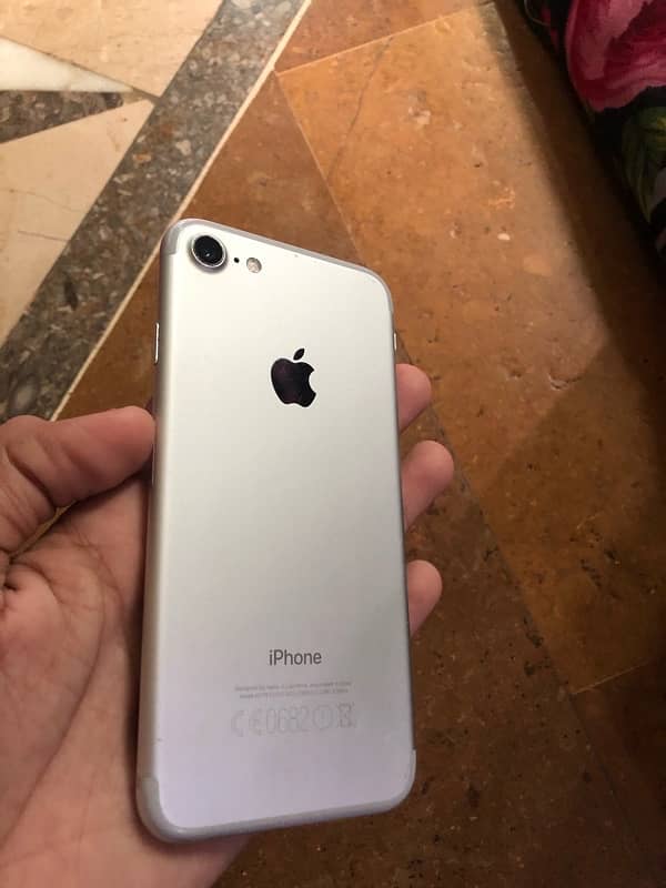 I phone 7 Non PTA 32 GB 2