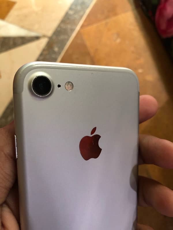 I phone 7 Non PTA 32 GB 5