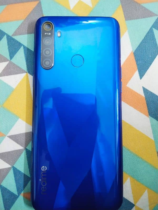 realme 5 lush condition 4/128 0