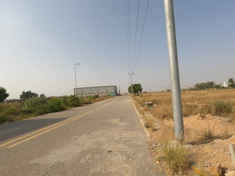 320 Sq Yard Industrial Land For Sale In Karachi Motorway 9