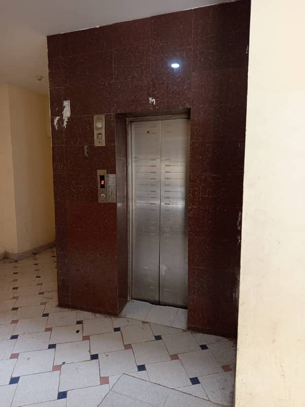 Prime Location 850 Square Feet Flat Is Available In Shahnawaz Cooperative Housing Society 1