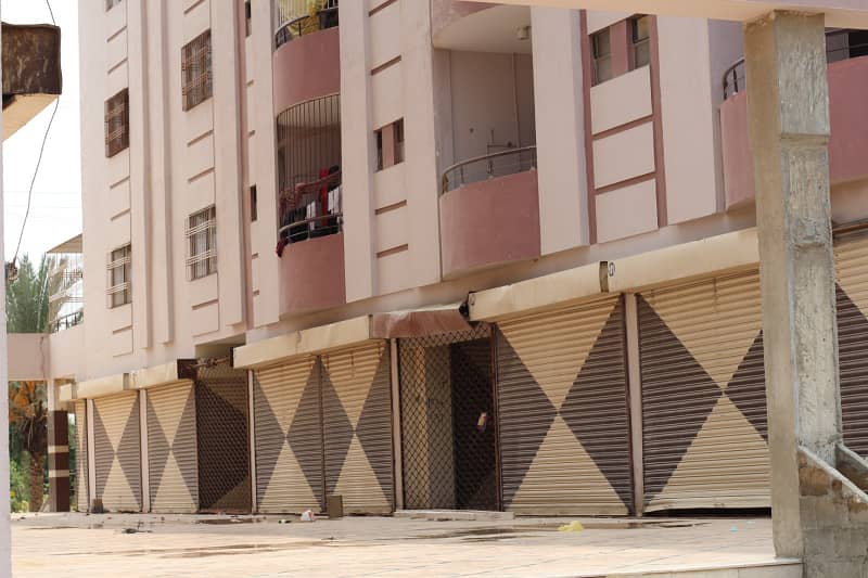 Prime Location 850 Square Feet Flat Is Available In Shahnawaz Cooperative Housing Society 8