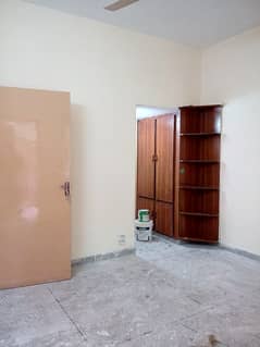 G11 30X60 REASONABLE RENT GROUND PORTION FOR RENT 2 BED 2 BATH SEPARTE METERS