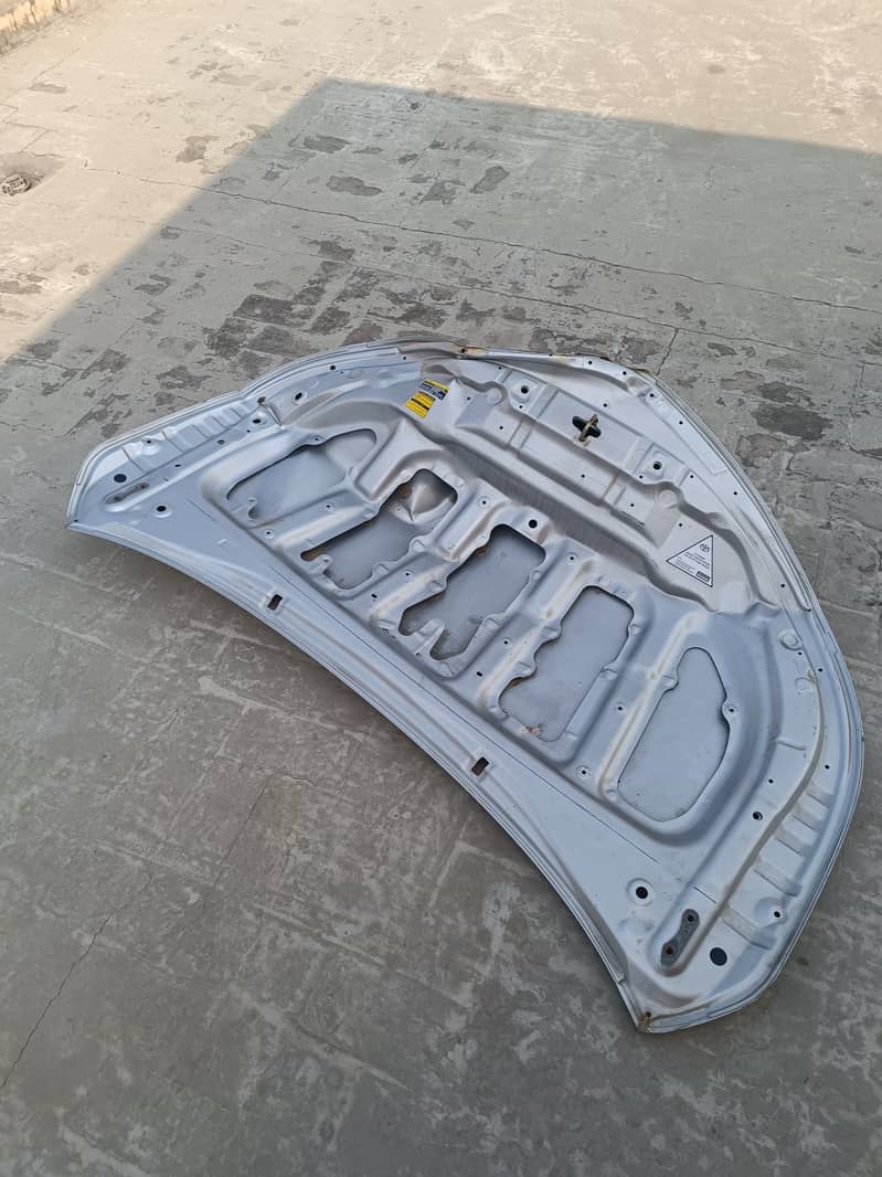 Toyota Corolla GLI 2018, Genuine Car Bonnet for immediate sale 3