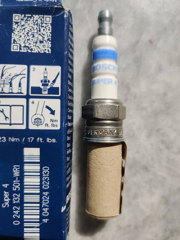 BOSCH original spark plugs 1