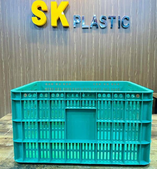 Plastic Baskets / crates / trays / shell 3