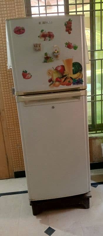 Singer Fridge for Sale 1