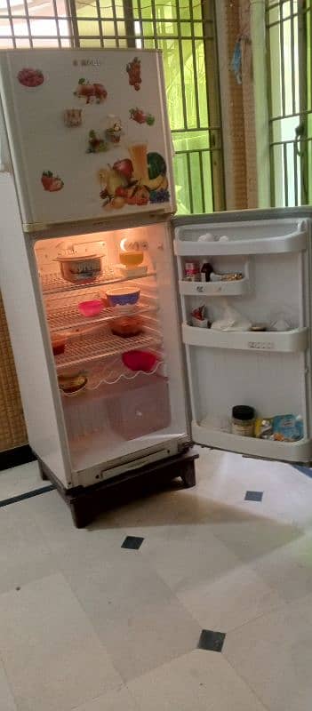 Singer Fridge for Sale 3