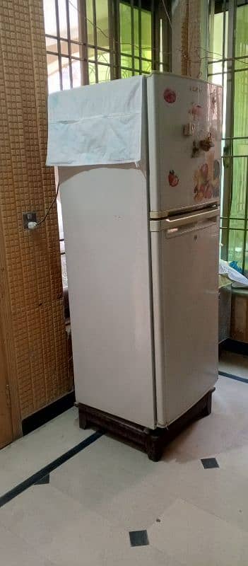 Singer Fridge for Sale 4