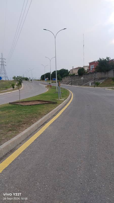 One Kanal Ideal Location Plot For Sale In Sector C ,Street # 02,In DHA Phase 05 , Islamabad 18