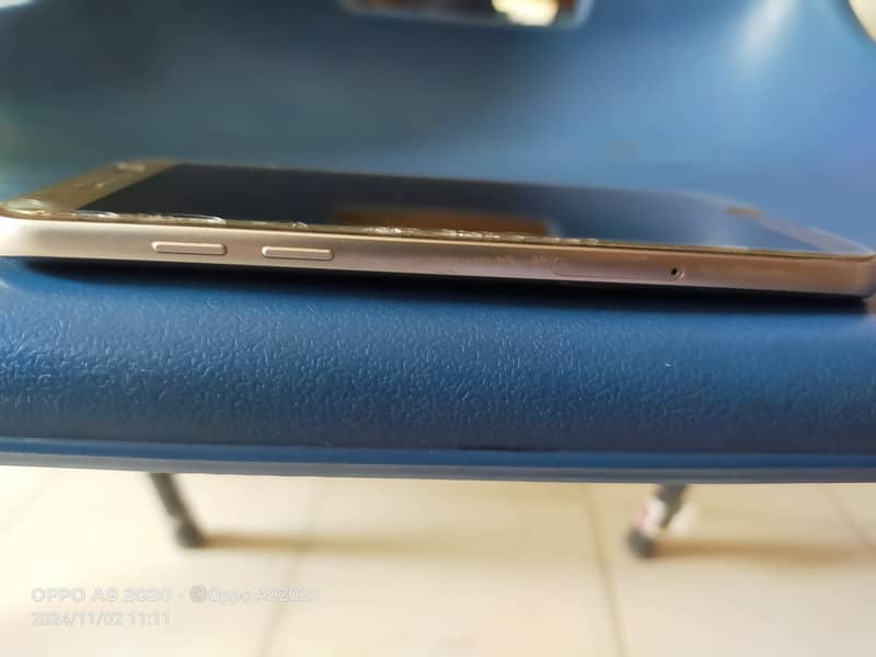 Samsung A-5 dubai model genuine for sale 2