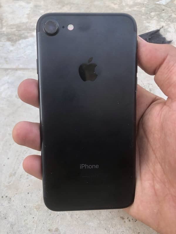 Iphone 7 bypass  rs: 8000 1