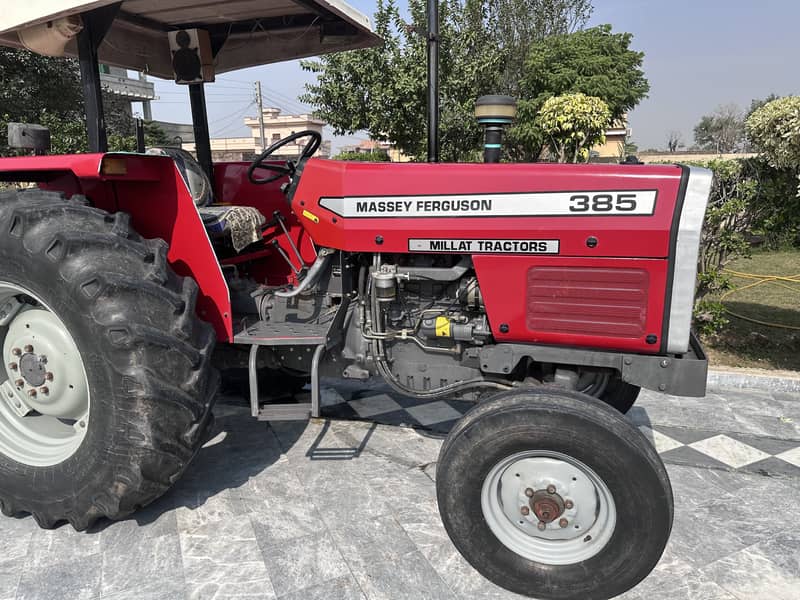 Massey Ferguson 385 1