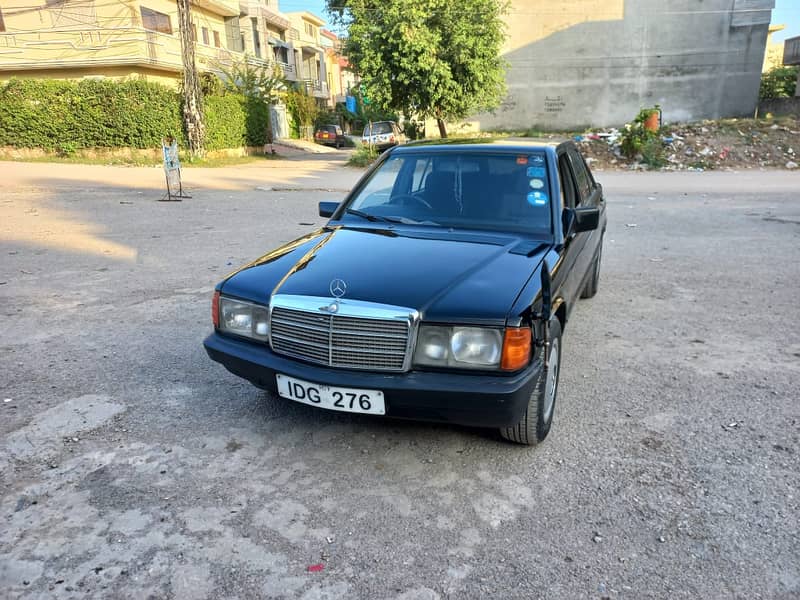 Mercedes C Class Model 1988 4