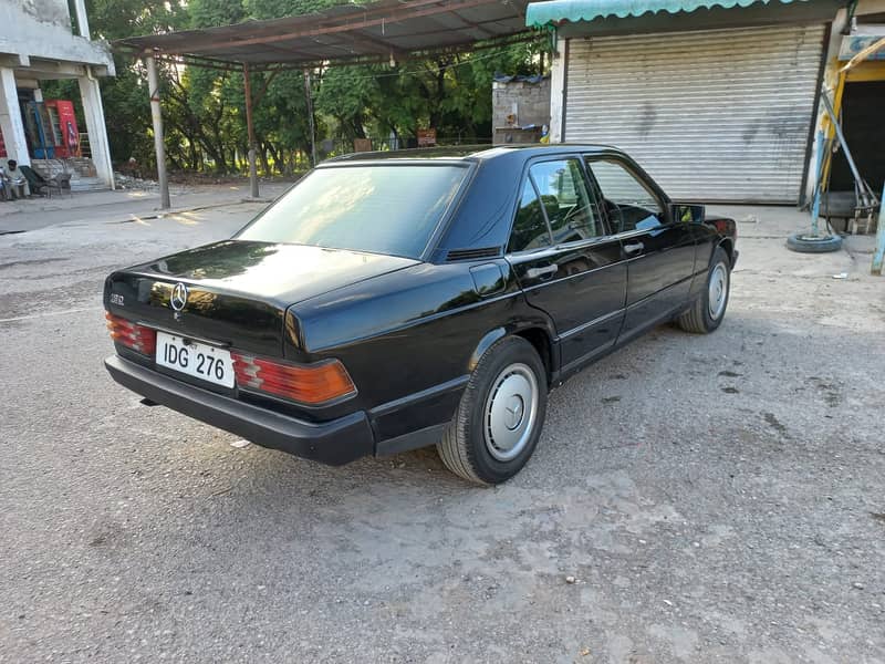 Mercedes C Class Model 1988 5