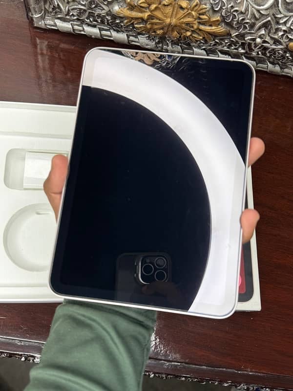 Ipad Mini 6 64/GB Like A Brand New 7