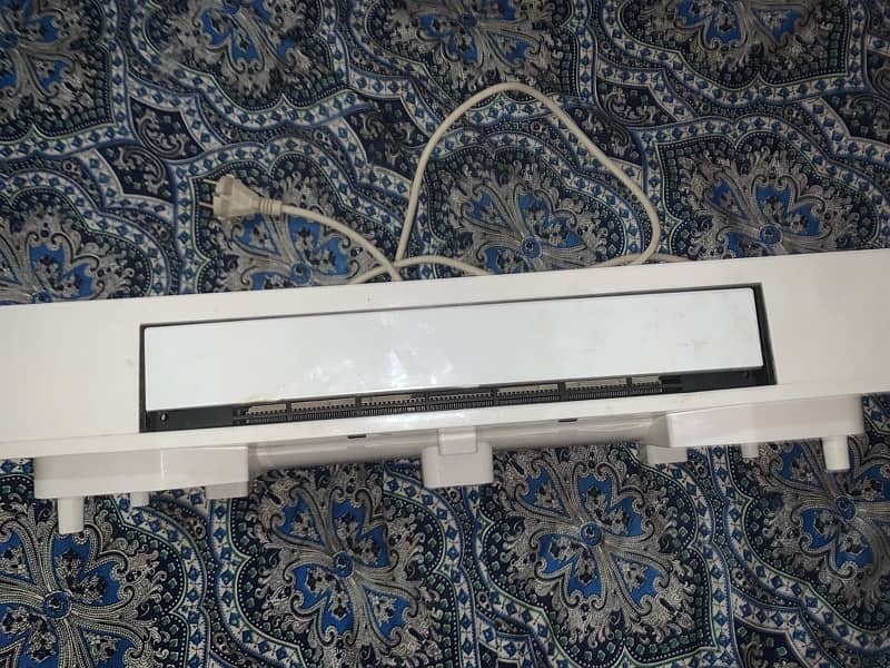 Electric Heater  Geepas Comeny 10/10 condition only One Month Use 1