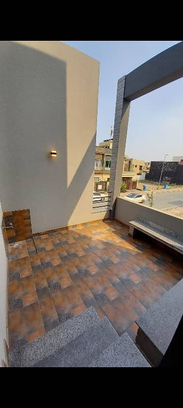 5 Marla Brand New House For Sale In Bahria Orchard Lahore 24