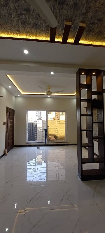 5 Marla Brand New House For Sale In Bahria Orchard Lahore 4