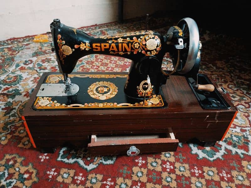 sewing machine  urgent sale 0