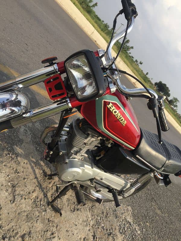 Honda CG125 2011 Model Rawalpindi Num antique Downmodel Motorcycle 10