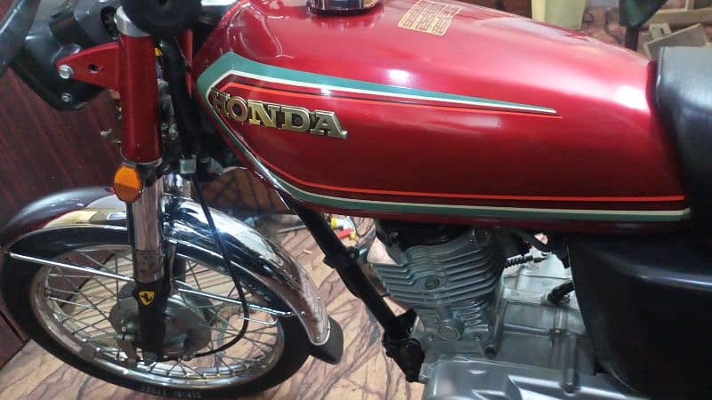 Honda CG125 2011 Model Rawalpindi Num antique Downmodel Motorcycle 13