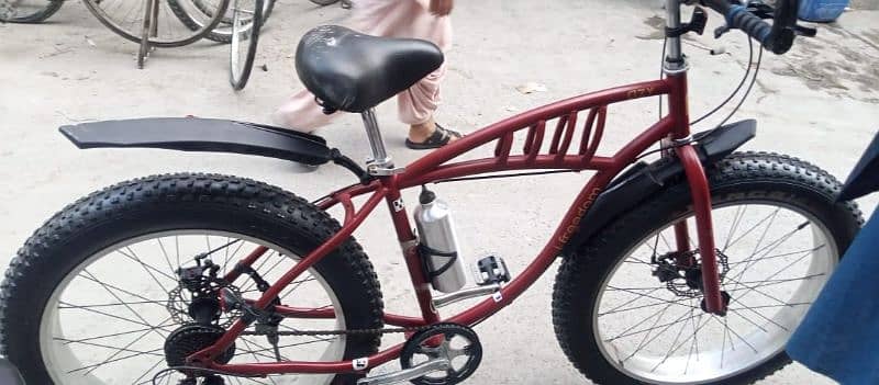 Japanese Fat Tyre Bicycle 0