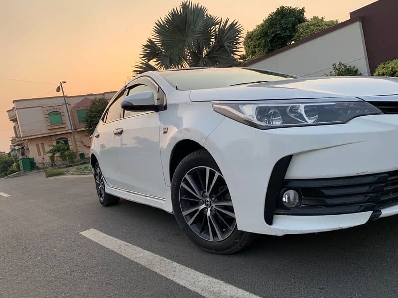 Toyota Corolla Altis 2017 total geniun 3