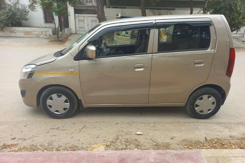 Suzuki Wagon R 2017 3