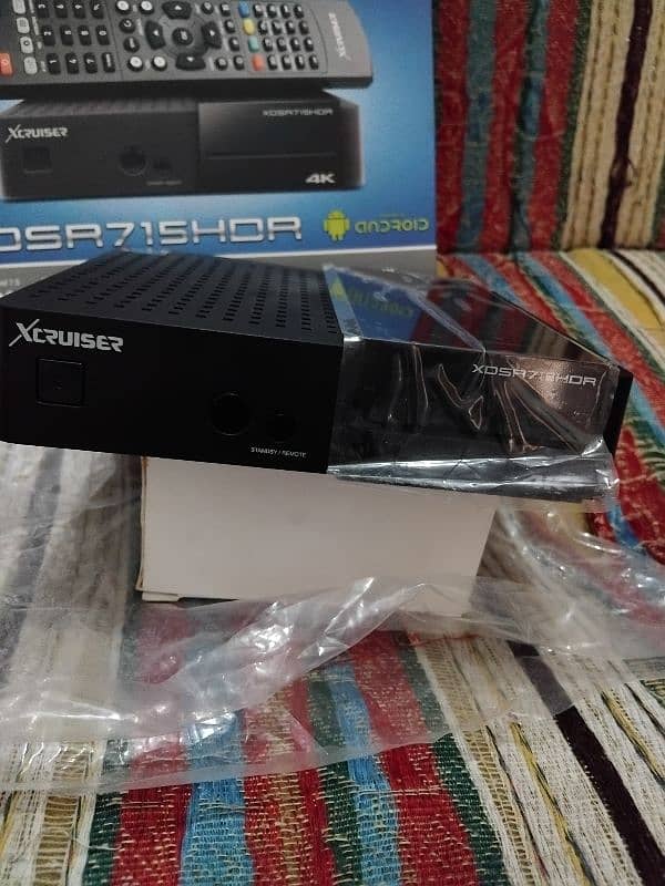 XCRUISER 7154k Android satellite Receiver 2